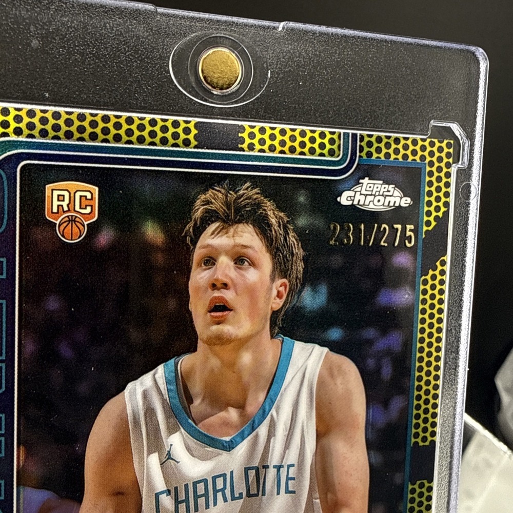 2025-26 Topps Chrome - Kon Knueppel #254 Yellow Refractor /275 (RC) - Picture 4 of 4